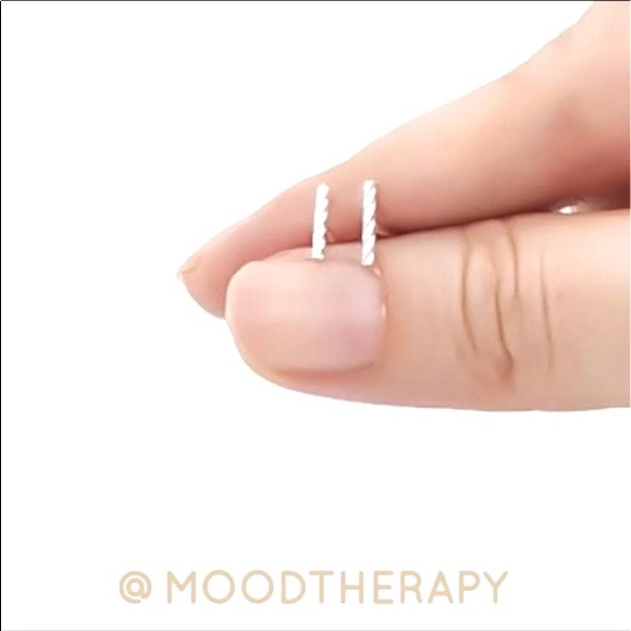 tiny twisted bar stick stud post earrings 925 sterling silver rose/gold filled - Picture 3 of 10